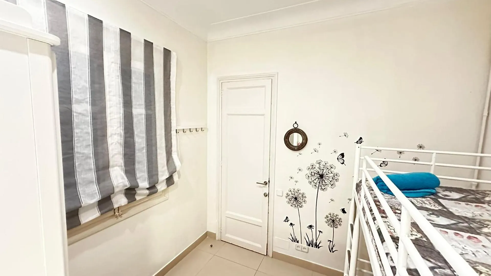 Bed & Breakfast Alojamiento Gran VI Barcelona