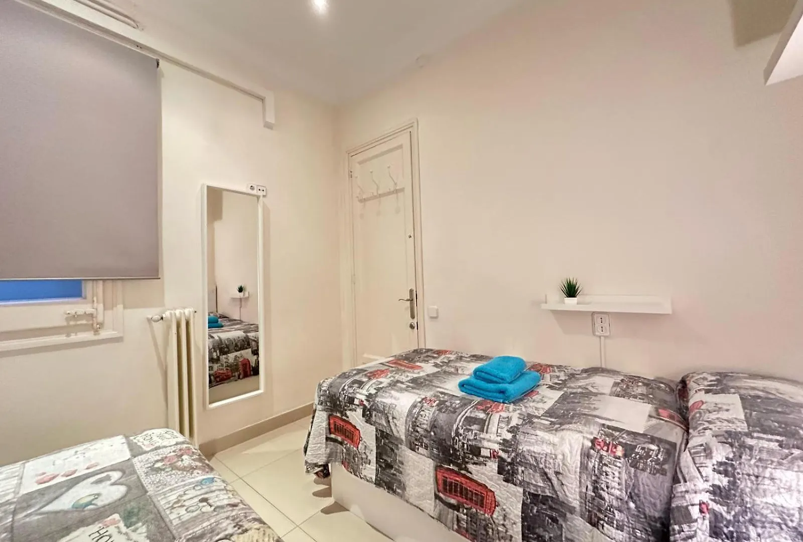 Alojamiento Gran VI Barcelona Bed & Breakfast